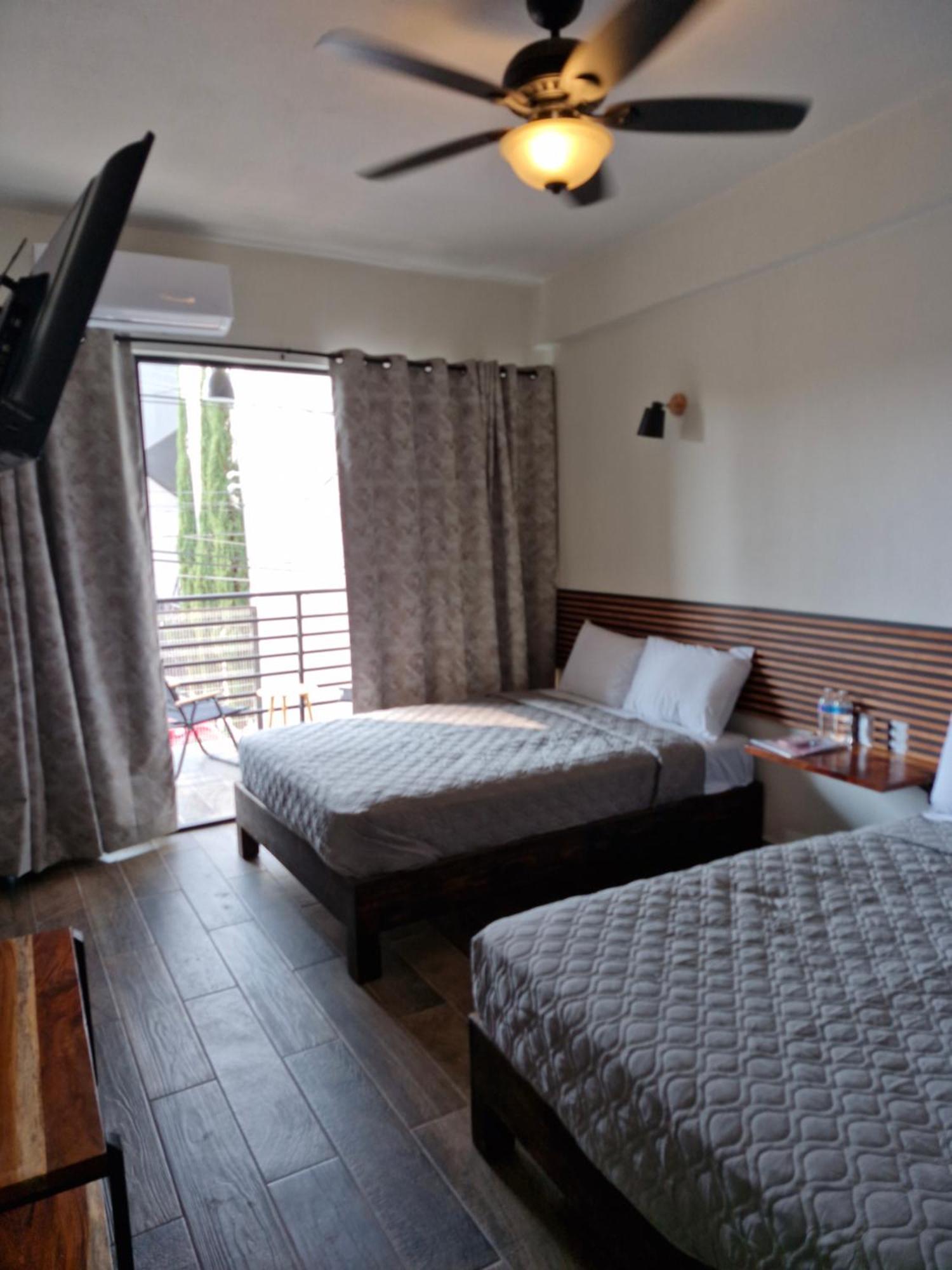 Inbed Hotel Tuxtla Gutiérrez Exteriör bild